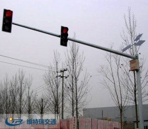 北京多个路口太阳能信号灯工程