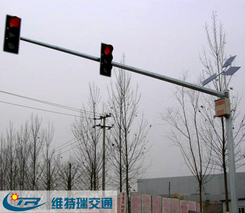北京多个路口太阳能信号灯工程
